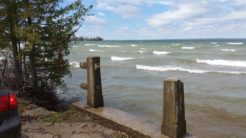 Sunnybrook Home | 825 Lake Dr E, Jacksons Point, ON L0E 1L0, Canada | Phone: (905) 722-3184
