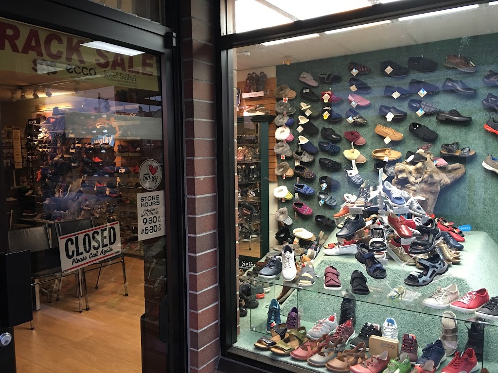 Island Shoe Place Ltd | 2378 Beacon Ave W, Sidney, BC V8L 1X3, Canada | Phone: (250) 656-5822