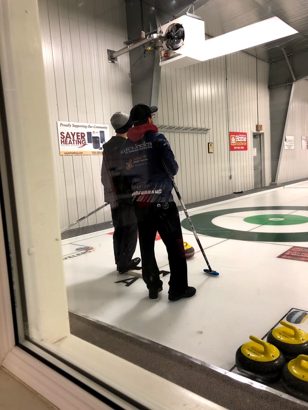 Ennismore Curling Club & Banquet Hall | 555 Ennis Rd, Ennismore, ON K0L 1T0, Canada | Phone: (705) 292-5200
