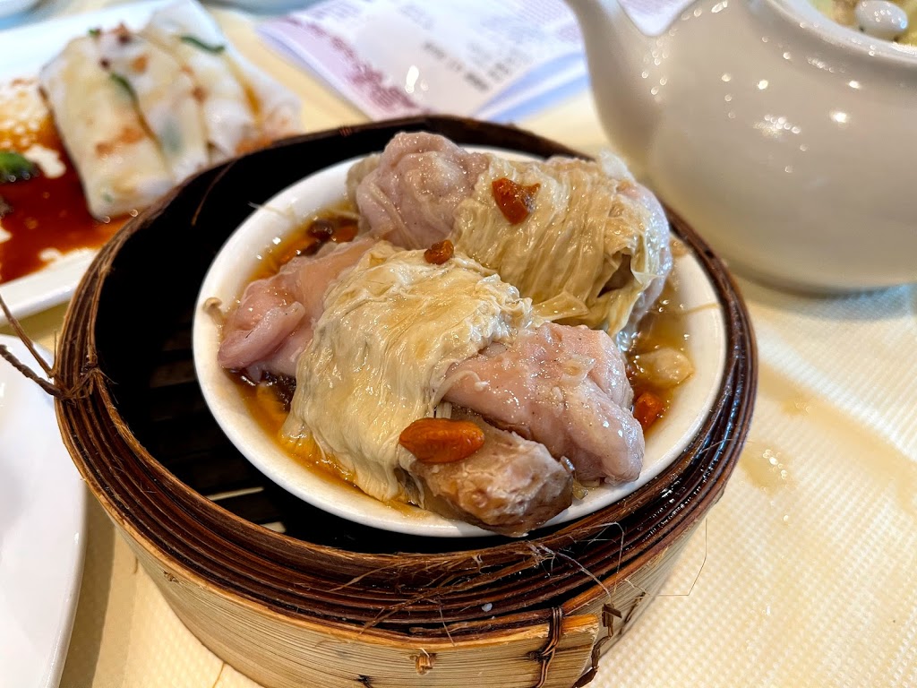 Grand Palace Restaurant | 1163 Pinetree Way #2001, Coquitlam, BC V3B 8A9, Canada | Phone: (778) 285-8900