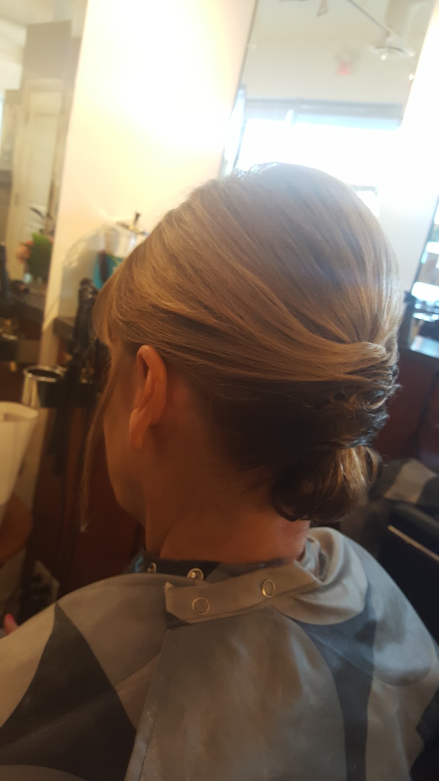 Efx Salon & Spa | 265 Wincott Dr, Etobicoke, ON M9R 2R7, Canada | Phone: (416) 245-9333