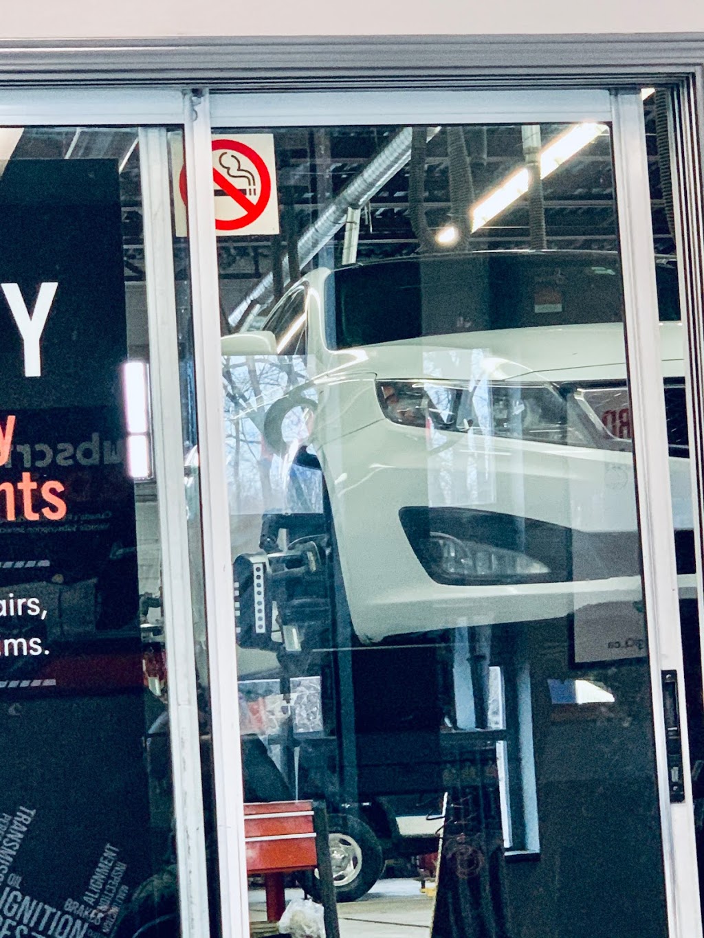 mechaniQ Streetsville - Auto & Tire | 64 Thomas St, Mississauga, ON L5M 1Y7, Canada | Phone: (905) 819-0999