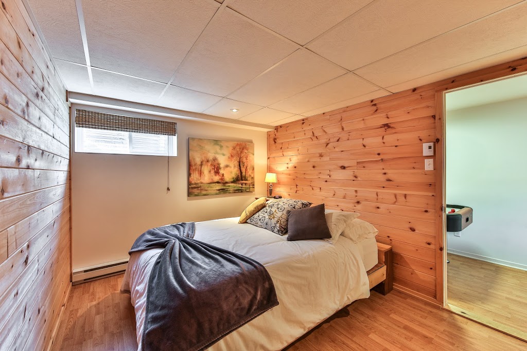 Chalet Aleximontois | 245 Boulevard Alexandre, Saint-Alexis-des-Monts, QC J0K 1V0, Canada | Phone: (514) 295-7843