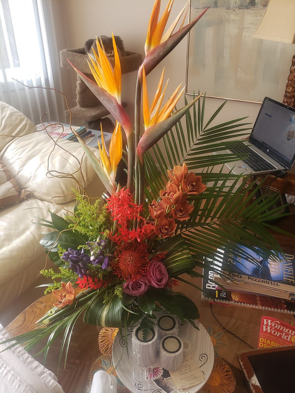 K L Floral Studio | 5014 Ada Blvd NW, Edmonton, AB T5W 4N2, Canada | Phone: (587) 921-8205