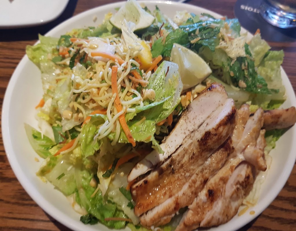 State & Main Kitchen & Bar | 14760 Yonge St, Aurora, ON L4G 7H8, Canada | Phone: (905) 503-7900