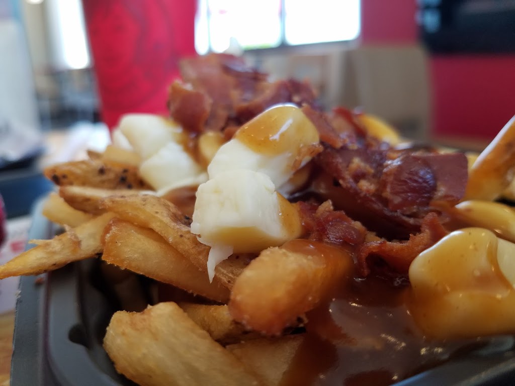Wendys | 560 King St N, Waterloo, ON N2L 6L3, Canada | Phone: (519) 746-9554