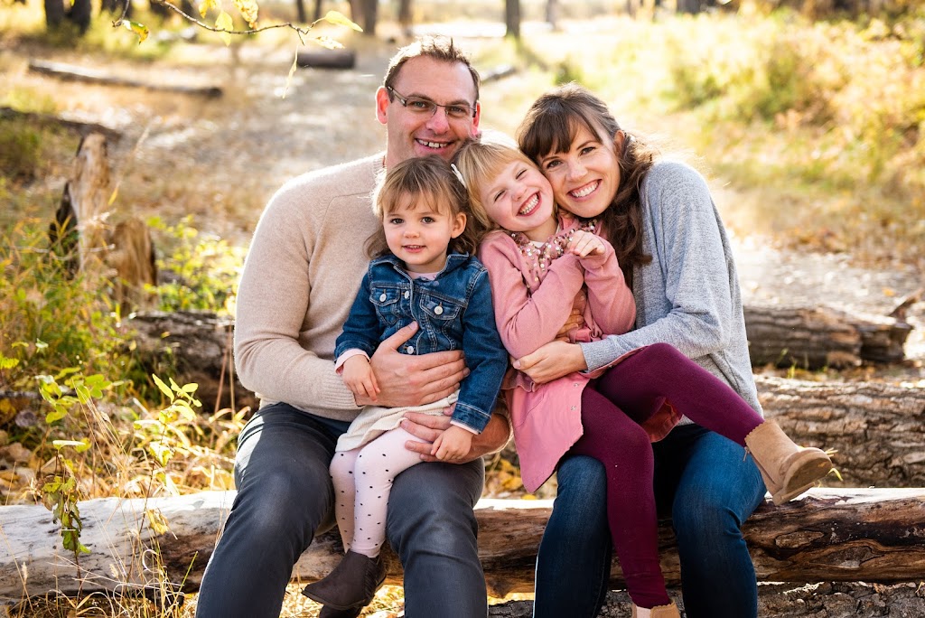 Paisley Photography | 2211 Deer Side Dr SE, Calgary, AB T2J 5L7, Canada | Phone: (403) 819-2519