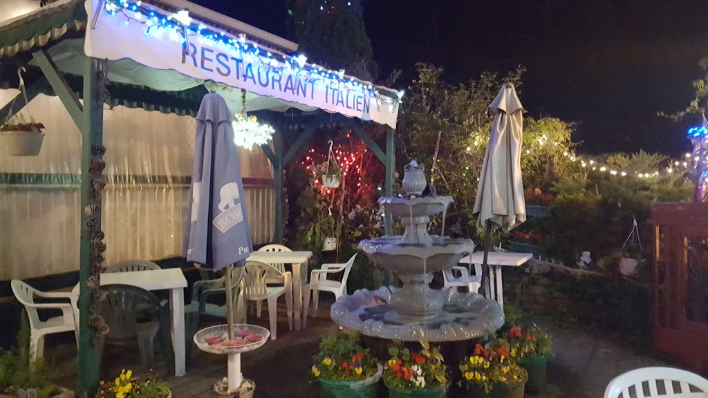 Restaurant Esmeralda Sur-Lac | 1223 Chemin du Chantecler, Sainte-Adèle, QC J8B 2Y3, Canada | Phone: (450) 229-5151