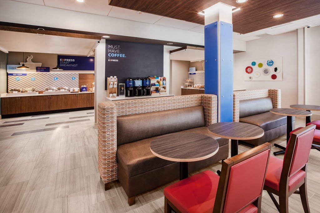 Holiday Inn Express & Suites Calgary Airport Trail NE | 41 Freeport Cres NE, Calgary, AB T3J 0T7, Canada | Phone: (403) 274-7800