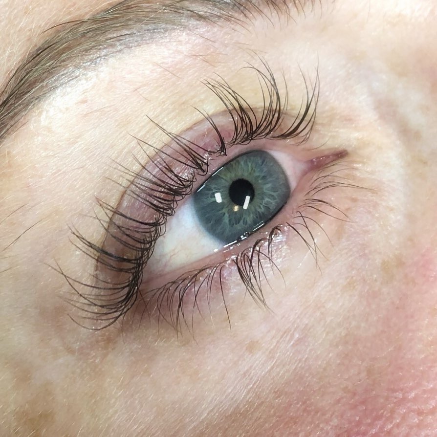 Brow Boutique | 154 Pasmore St, Rockwood, ON N0B 2K0, Canada | Phone: (519) 362-5101