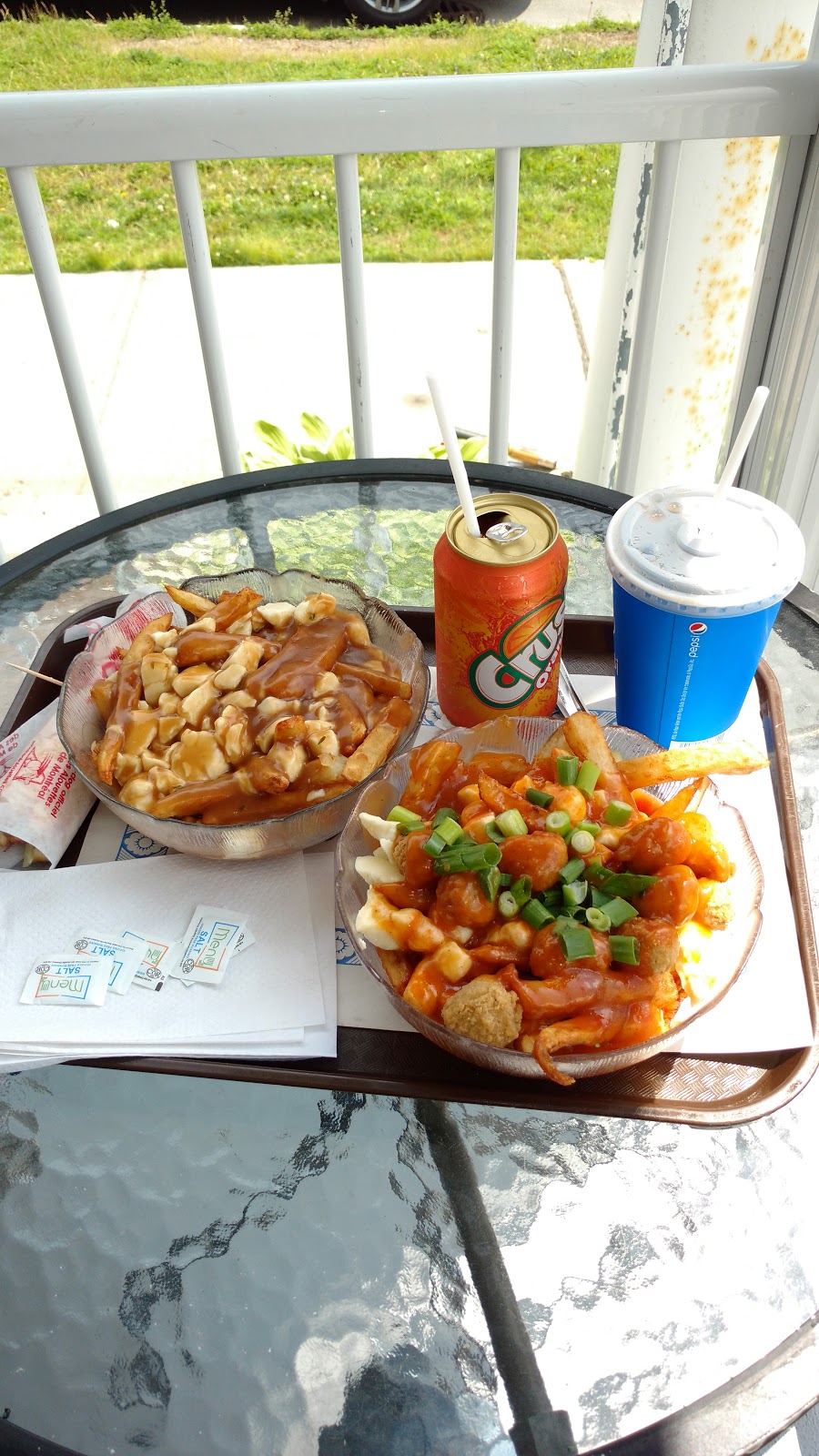 Restaurant Jeannot (Shawinigan) | 3023 Avenue Beaudry Leman, Shawinigan, QC G9N 3H9, Canada | Phone: (819) 539-4752