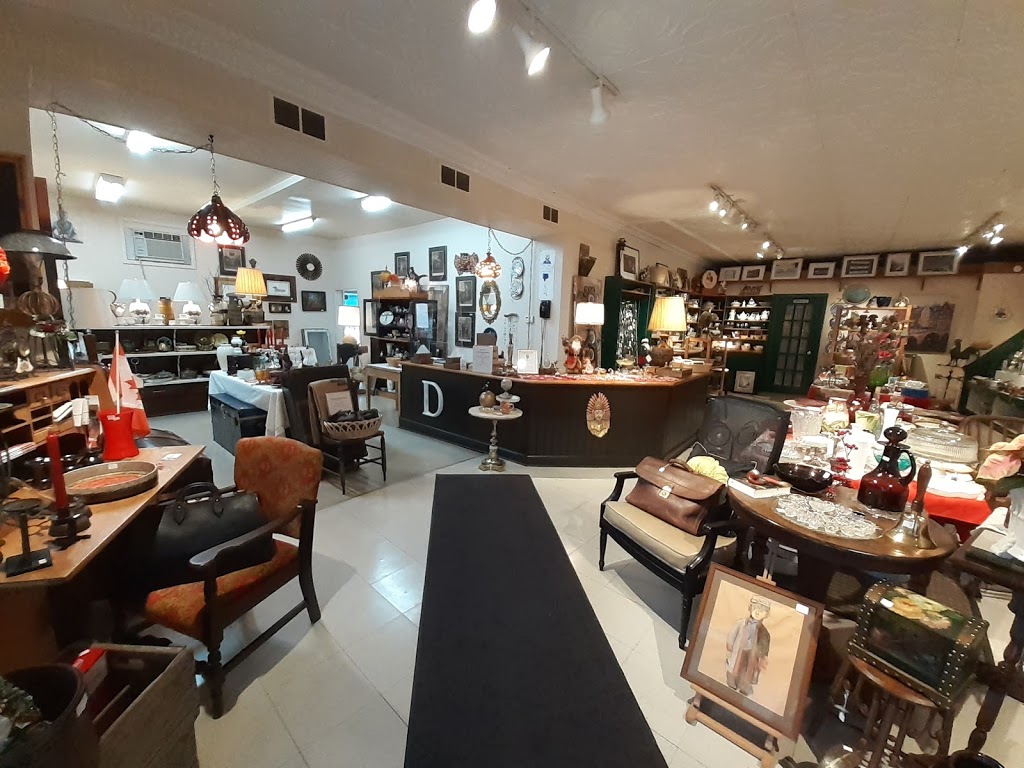 Black Moon Curios | 347 Victoria St N, Tweed, ON K0K 3J0, Canada | Phone: (613) 403-2330