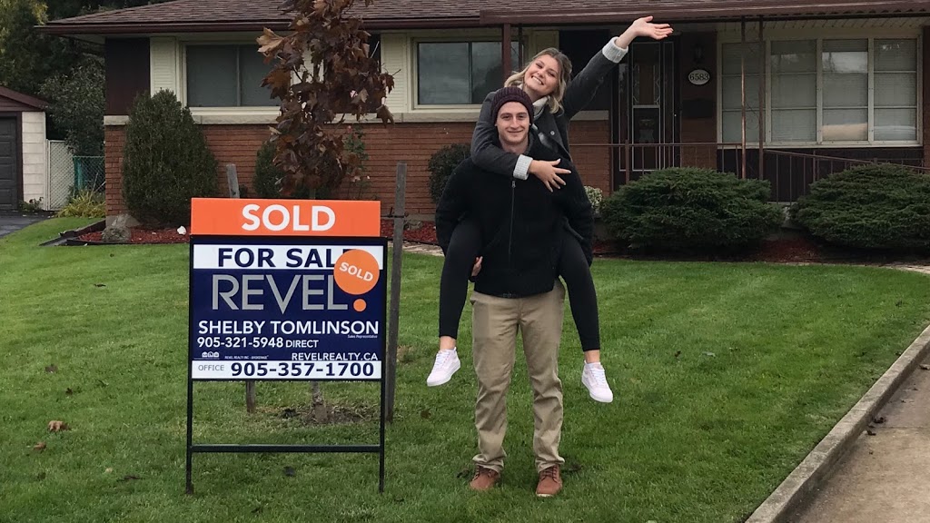 Sell with Shelby | Shelby Tomlinson - Sales Representative - Rev | 8685 Lundys Ln, Niagara Falls, ON L2H 1H4, Canada | Phone: (905) 321-5948