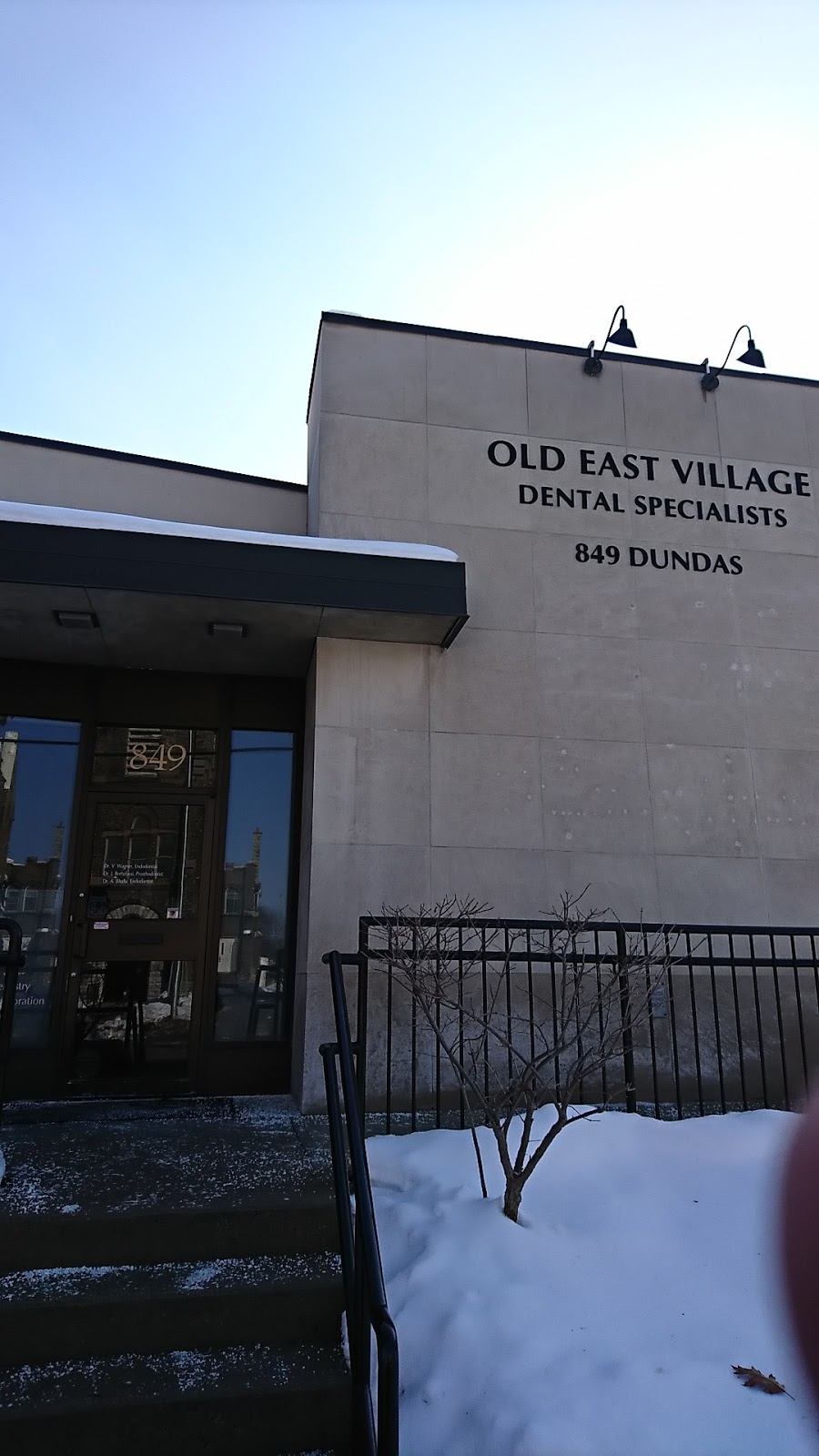 London Endodontics | 849 Dundas St, London, ON N5W 2Z8, Canada | Phone: (519) 438-0660
