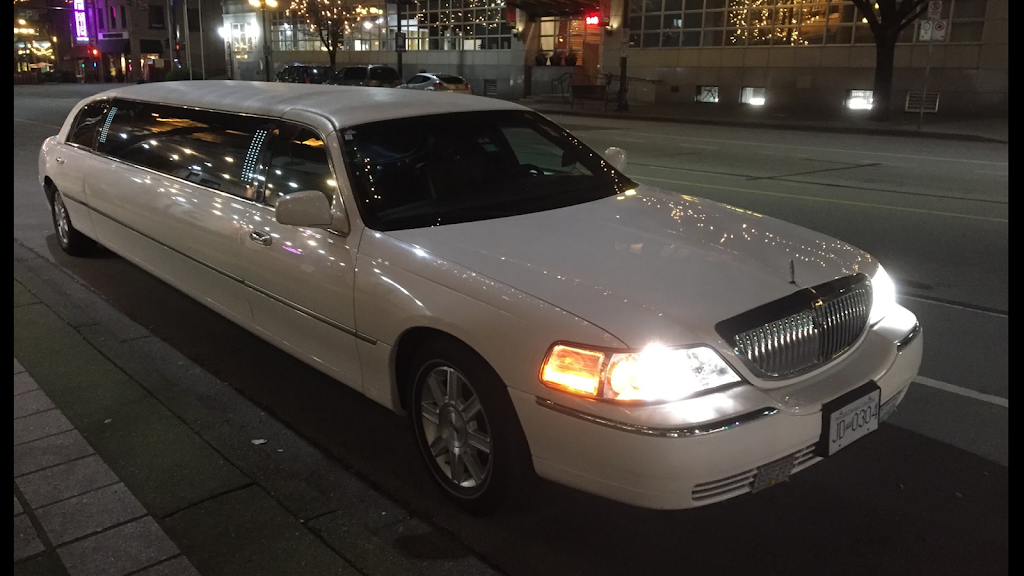 Moonlight Limos - Coquitlam | 2799 Nash Dr, Coquitlam, BC V3B 6Y4, Canada | Phone: (604) 209-6095