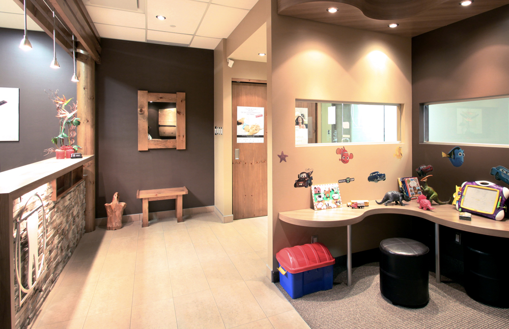 Centre Dentaire Vaillancourt | 6385 Boulevard Wilfrid-Hamel #202, LAncienne-Lorette, QC G2E 5W2, Canada | Phone: (418) 871-3535