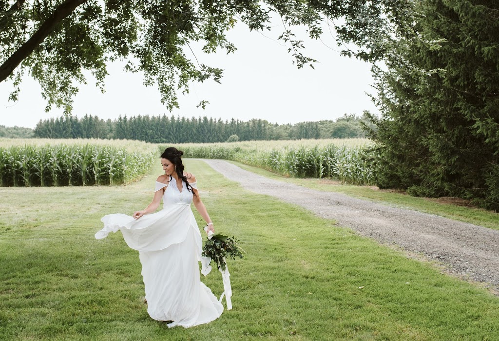 mina | 14 Adam St, Tavistock, ON N0B 2R0, Canada | Phone: (519) 301-5132