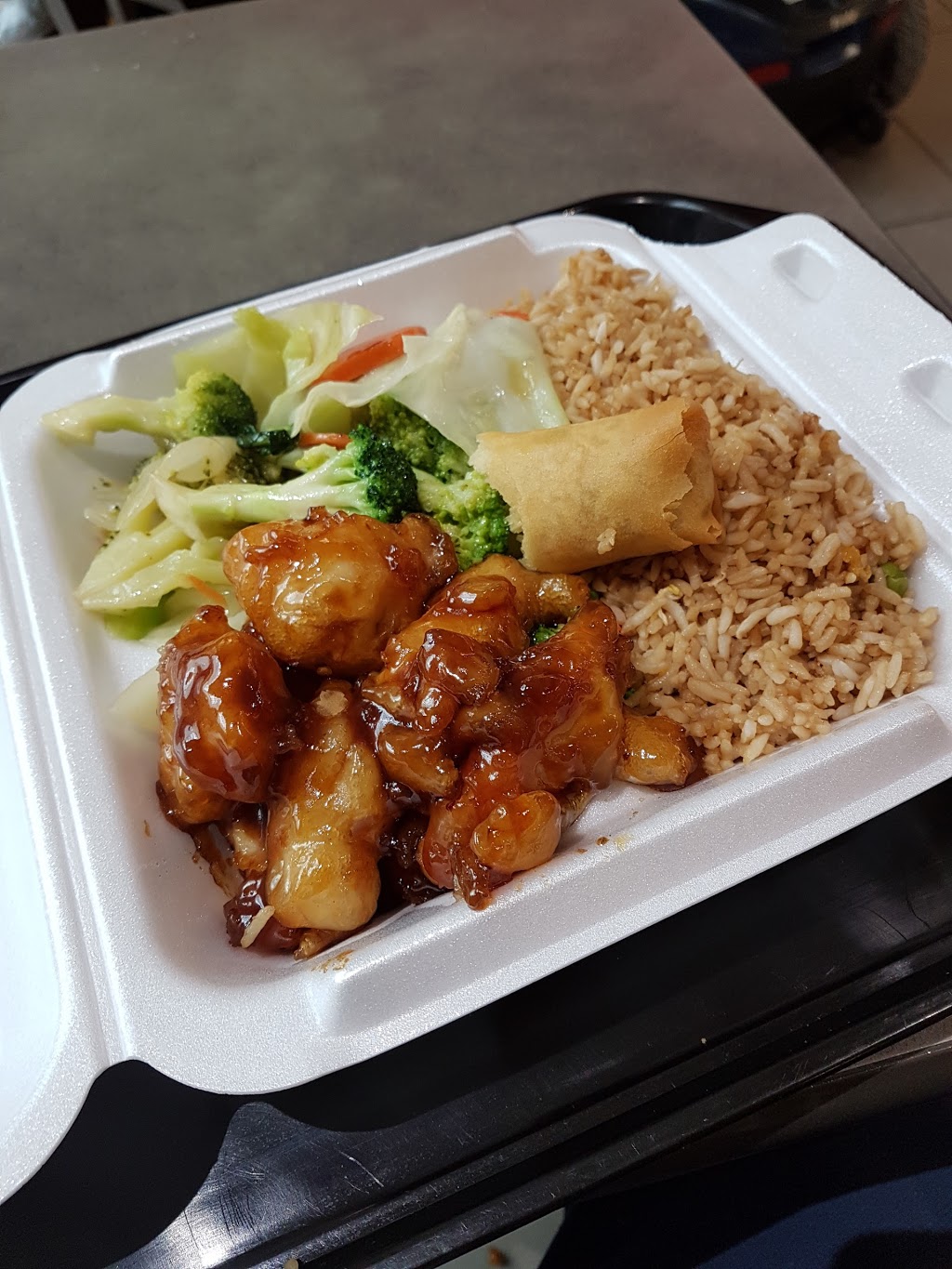 Kung Pao Wok | 1572 Regent Ave W, Winnipeg, MB R2C 4J2, Canada