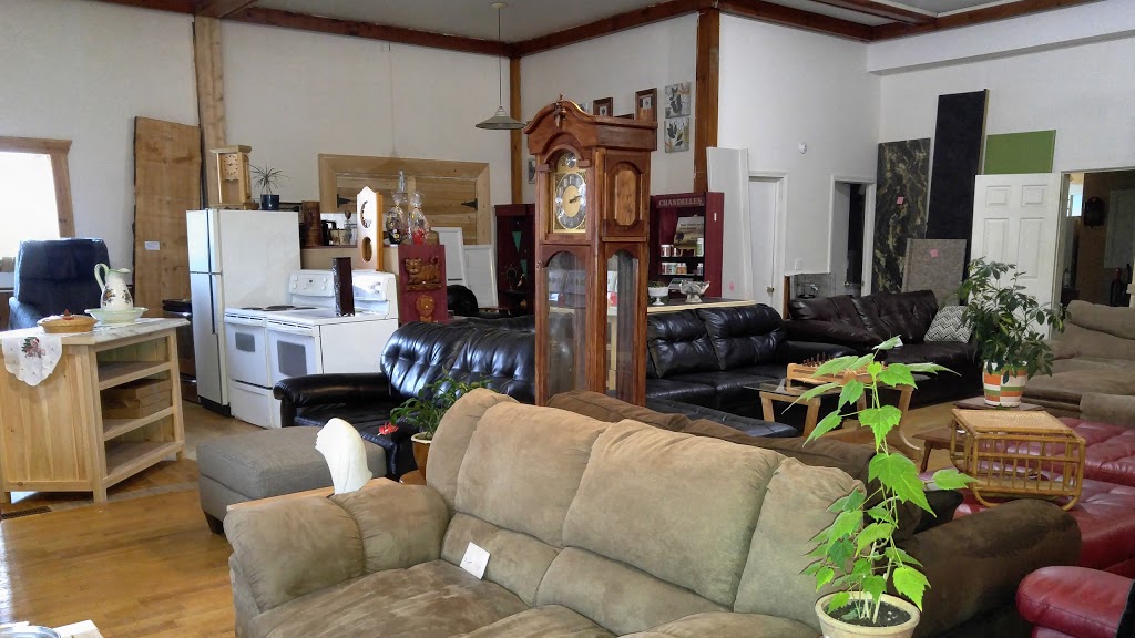 Les Meubles du Portail | 10 Rue Boucher, Ripon, QC J0V 1V0, Canada | Phone: (819) 983-2324