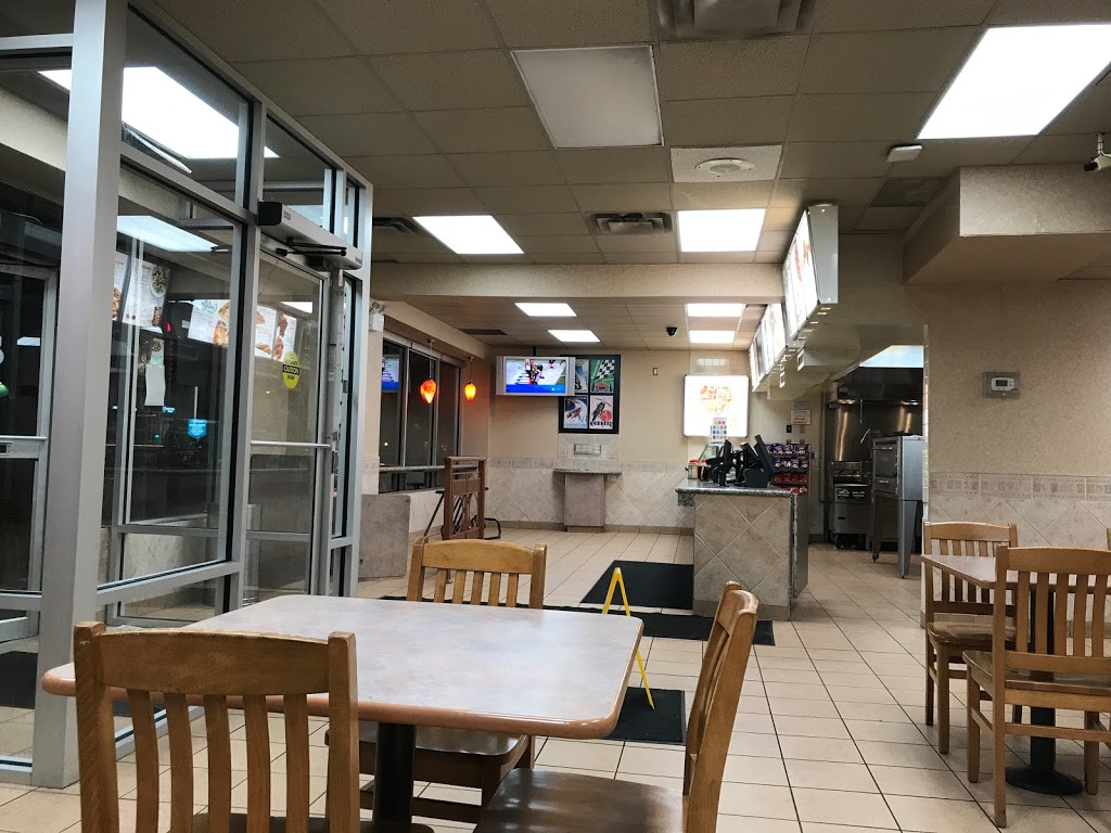 Pizza Pizza | 2893 Kingston Rd, Scarborough, ON M1M 1N3, Canada | Phone: (416) 967-1111