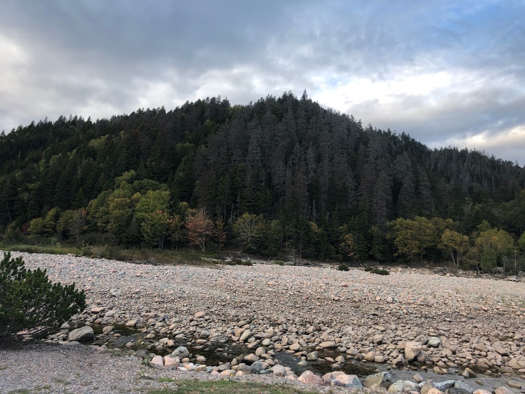 Fuller Falls Trailhead | Fundy Trail Pkwy, Salmon River, NB E5R 0B3, Canada | Phone: (866) 386-3987
