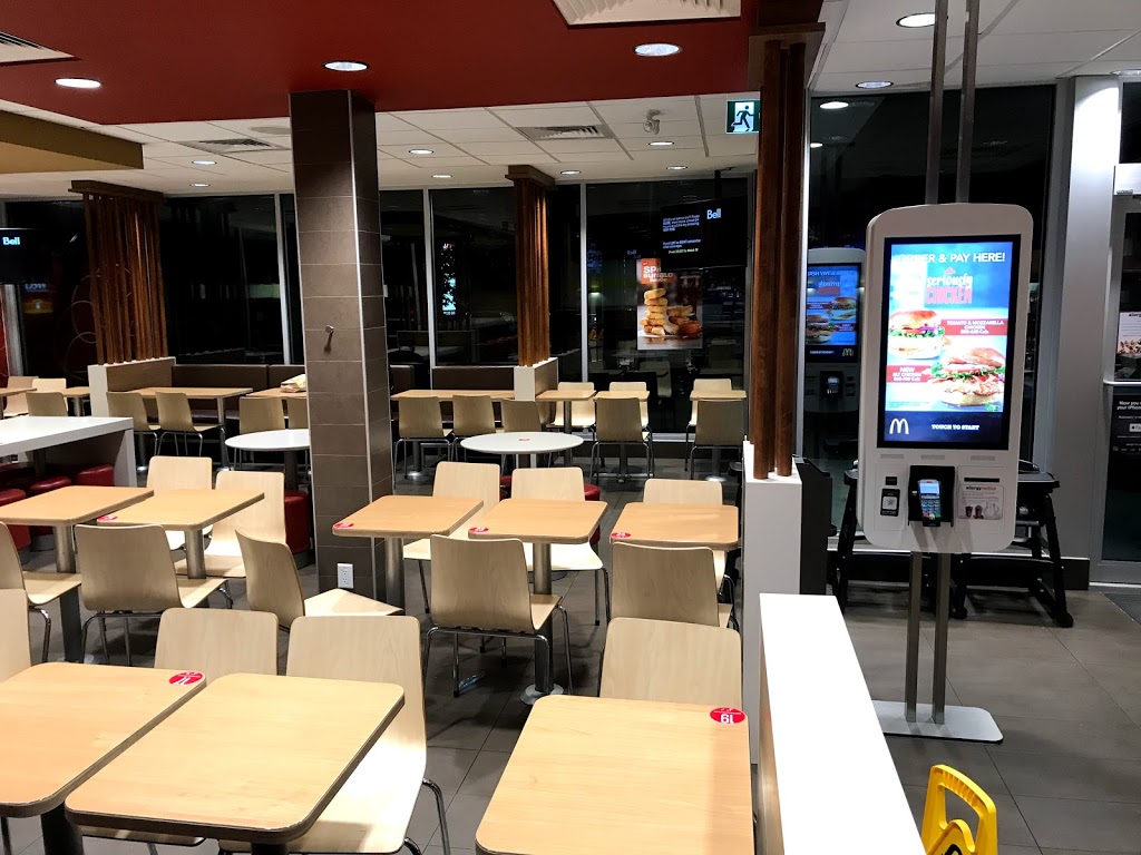 McDonalds | 1015 Golf Links Rd, Ancaster, ON L9K 1L6, Canada | Phone: (905) 648-7915
