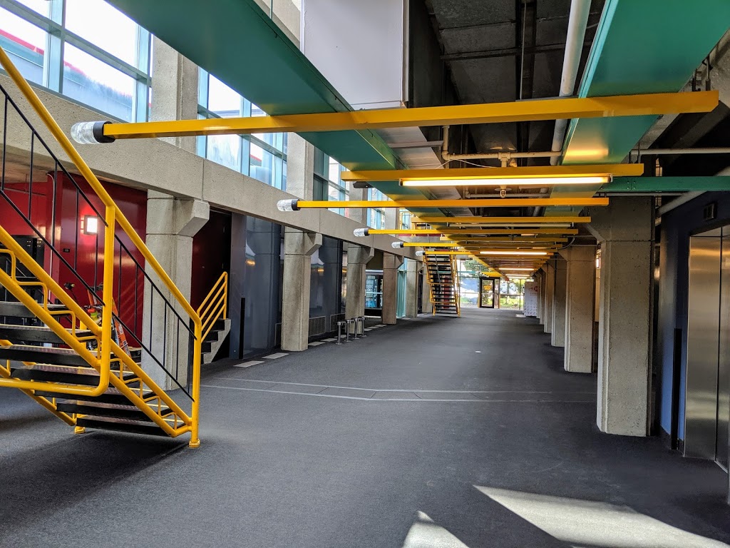 Davis Centre Library | 200 Ring Rd, Waterloo, ON N2L 3G1, Canada | Phone: (519) 888-4567