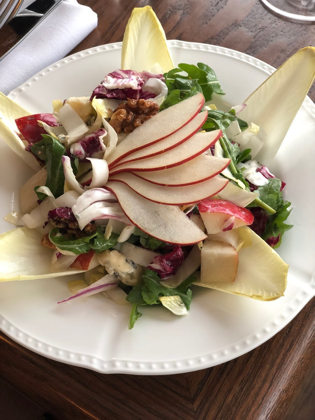 Auberge Willow Inn | 208 Rue Main, Hudson, QC J0P 1H0, Canada | Phone: (450) 458-7006