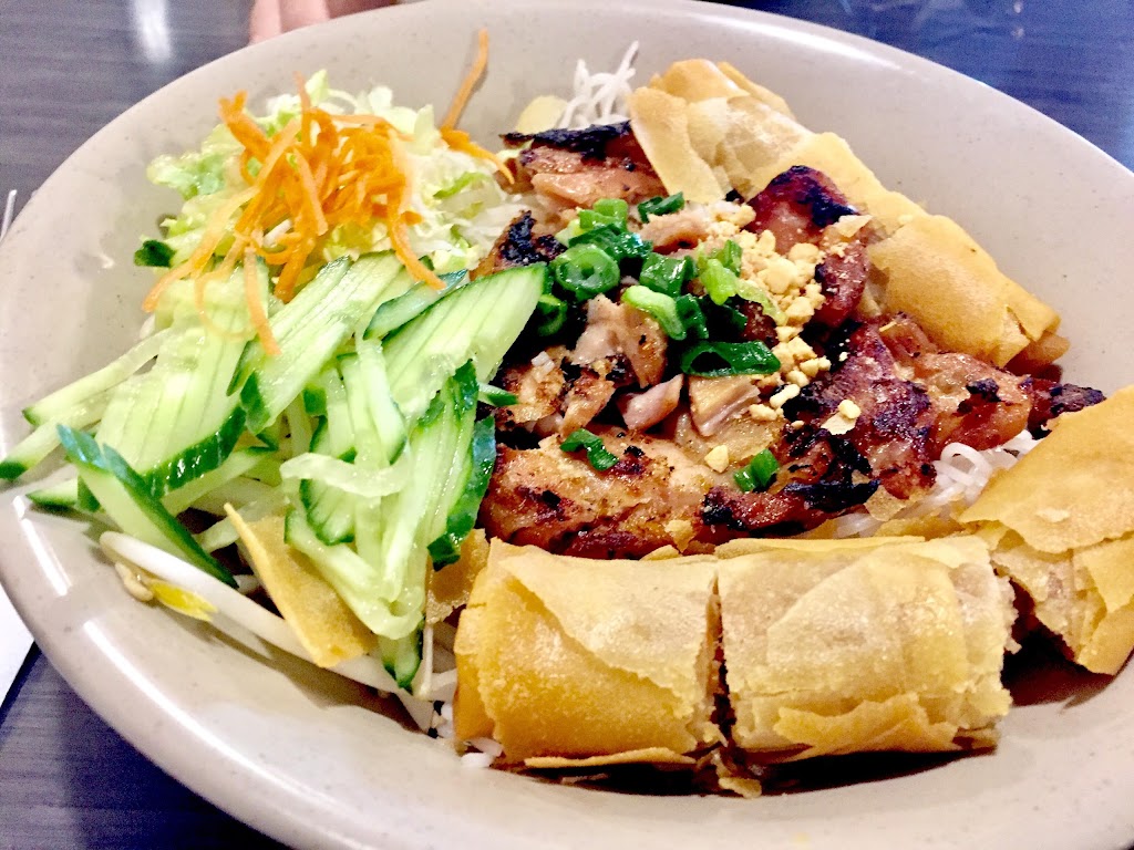 Second Bowl | 190 Boudreau Rd Unit 130, St. Albert, AB T8N 6B9, Canada | Phone: (780) 470-3005