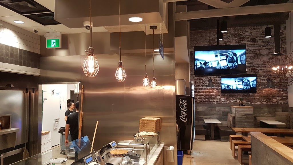 Za Pizza Bistro Ellice | 1424 Ellice Ave, Winnipeg, MB R3G 0G4, Canada | Phone: (204) 888-1999