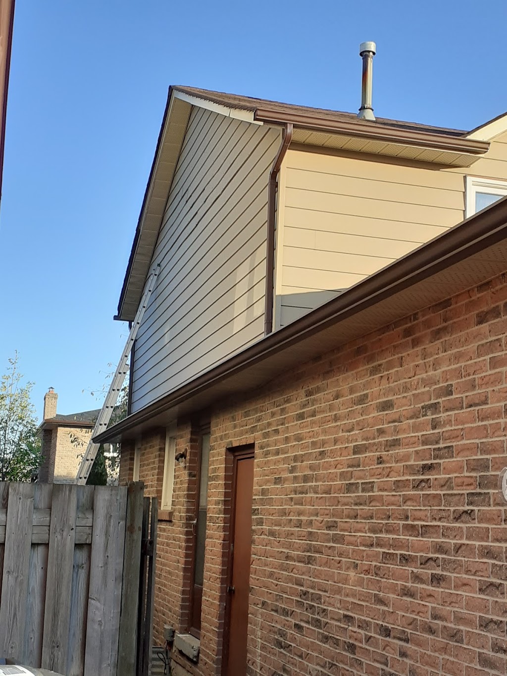All Season Roofing, Orangeville: Roof Repair and maintenance | 388 Marshall Crescent, Orangeville, ON L9W 4W5, Canada | Phone: (647) 703-3493