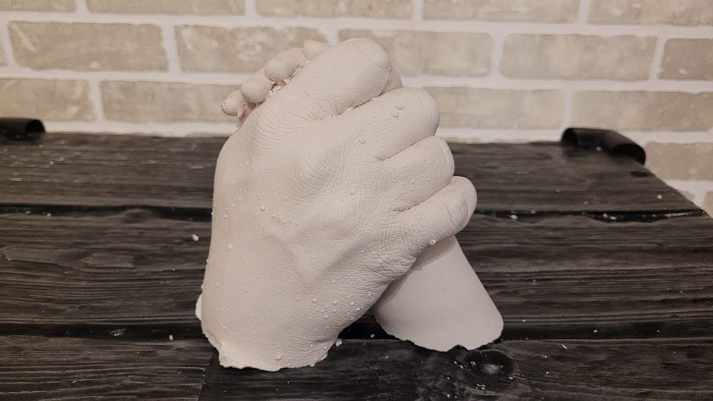 Wrinkles and Rolls 3D Casting | 20 McKenna Manor SE, Calgary, AB T2Z 2E1, Canada | Phone: (587) 227-7612
