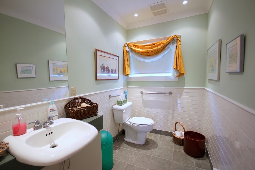 Clinique Dentaire Dent-Blanche | 315 Chemin du Bord-du-Lac, Pointe-Claire, QC H9S 4L6, Canada | Phone: (514) 697-8333