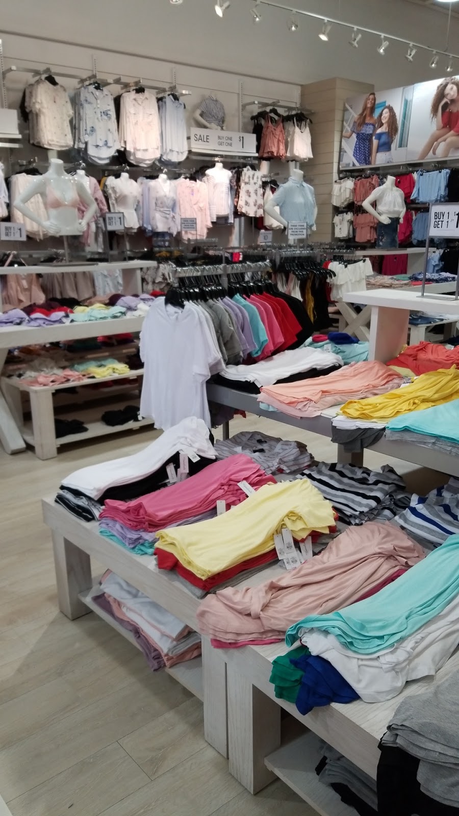 Bluenotes | 1400 Ottawa St S, Kitchener, ON N2E 4E2, Canada | Phone: (519) 585-2302