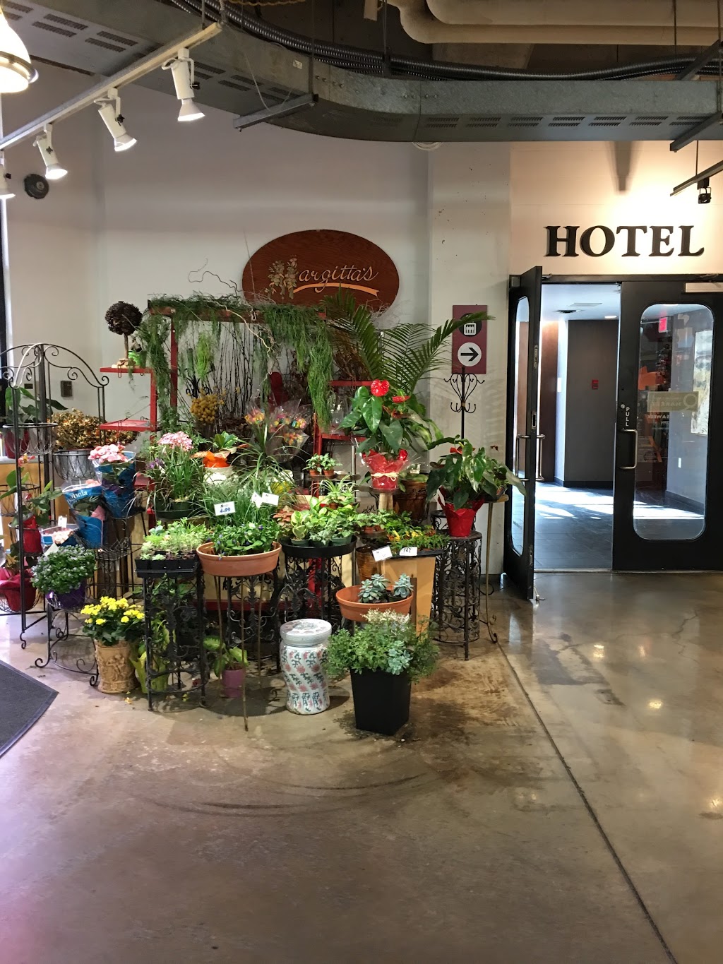Flowers By Margitta | 123 Carrie Cates Ct, North Vancouver, BC V7M 3K7, Canada | Phone: (604) 988-0028