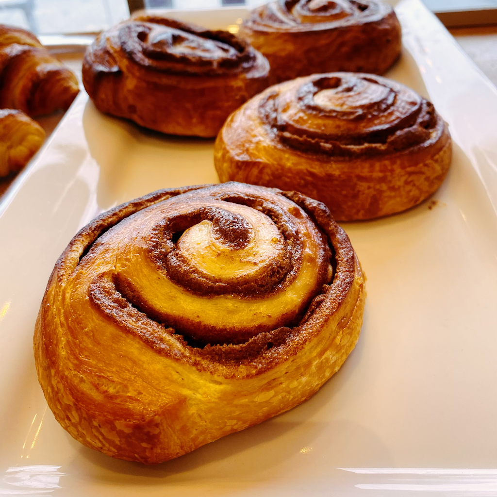 Santanas Bakehouse | 983 Dovercourt Rd, Toronto, ON M6H 2X6, Canada | Phone: (416) 551-3051