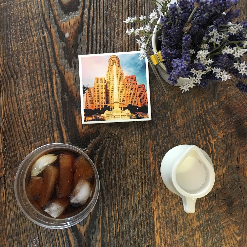 Pallet Cafe | 2084 Como Park Blvd, Lancaster, NY 14086, USA | Phone: (716) 393-3170