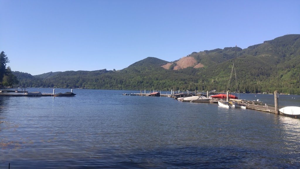 Calmor Cove Club | 316 W Lake Samish Dr, Bellingham, WA 98229, USA | Phone: (360) 734-2211