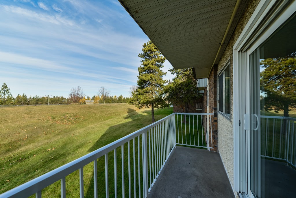 Brookside Terrace | 281 Brookside Terrace NW, Edmonton, AB T6H 4J6, Canada | Phone: (780) 413-1775