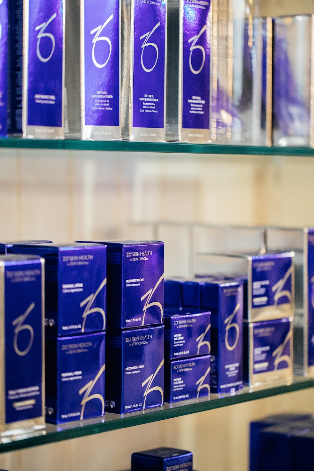 Evolution Beauty Bar | 2970 King George Blvd #11, Surrey, BC V4P 0E6, Canada | Phone: (604) 542-4782