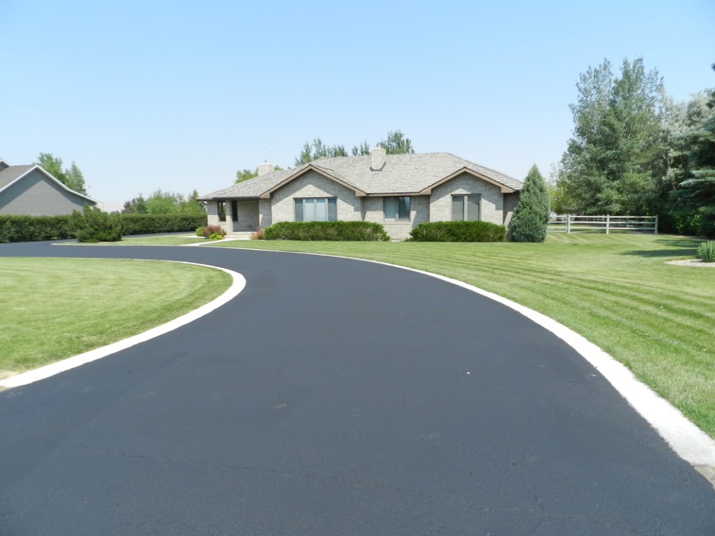 Baker Asphalt INC, | 50224 Anders St, Chesterfield, MI 48047, USA | Phone: (586) 295-0992