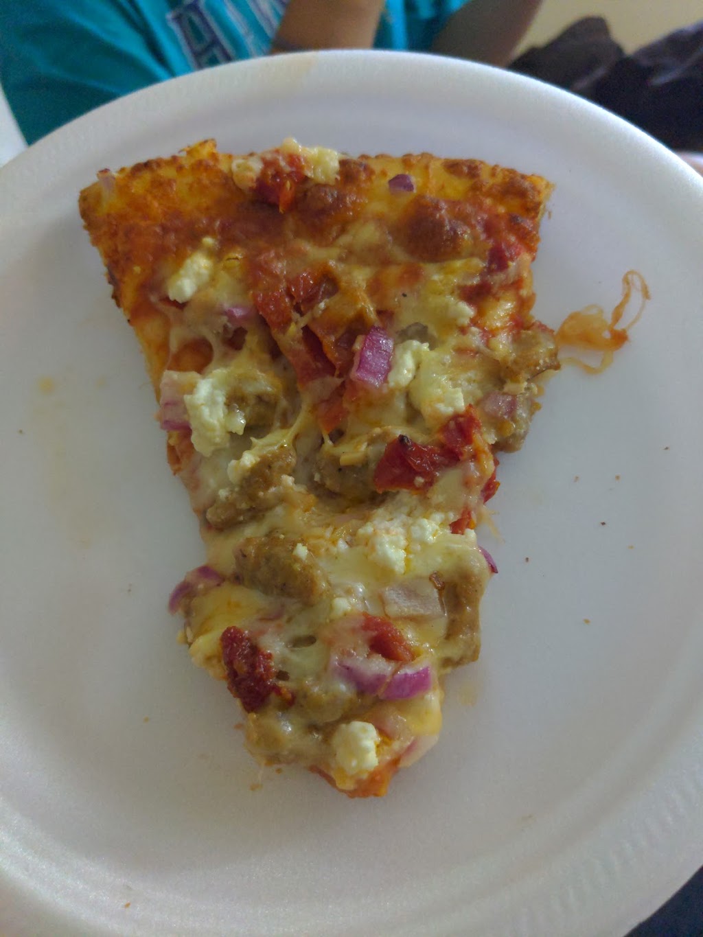 Moms pizza | 2845 Hwy 6, Lions Head, ON N0H 1W0, Canada | Phone: (519) 793-4020