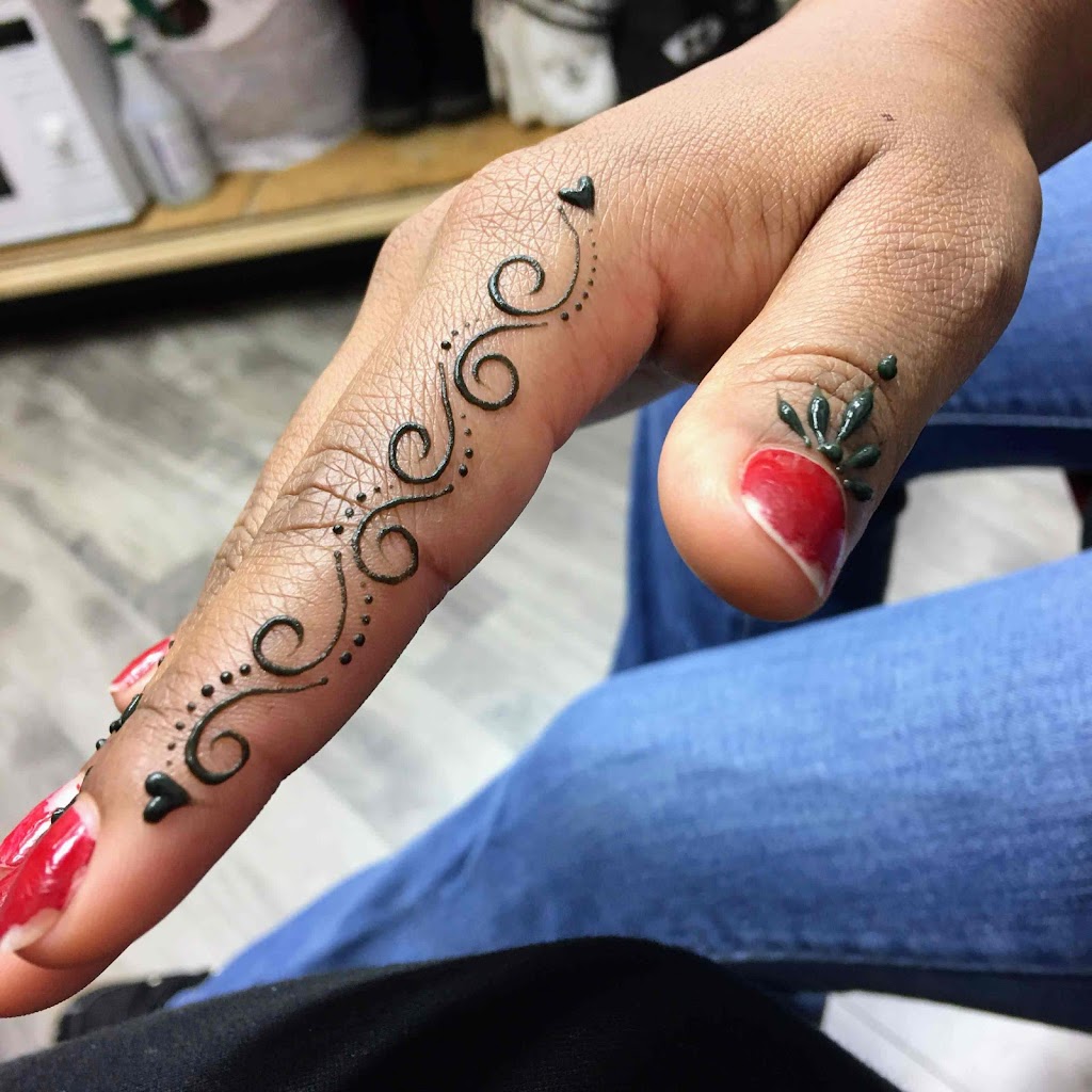 HandTstudio | 321 Christopher Dr, Cambridge, ON N1P 1C6, Canada | Phone: (647) 568-4268