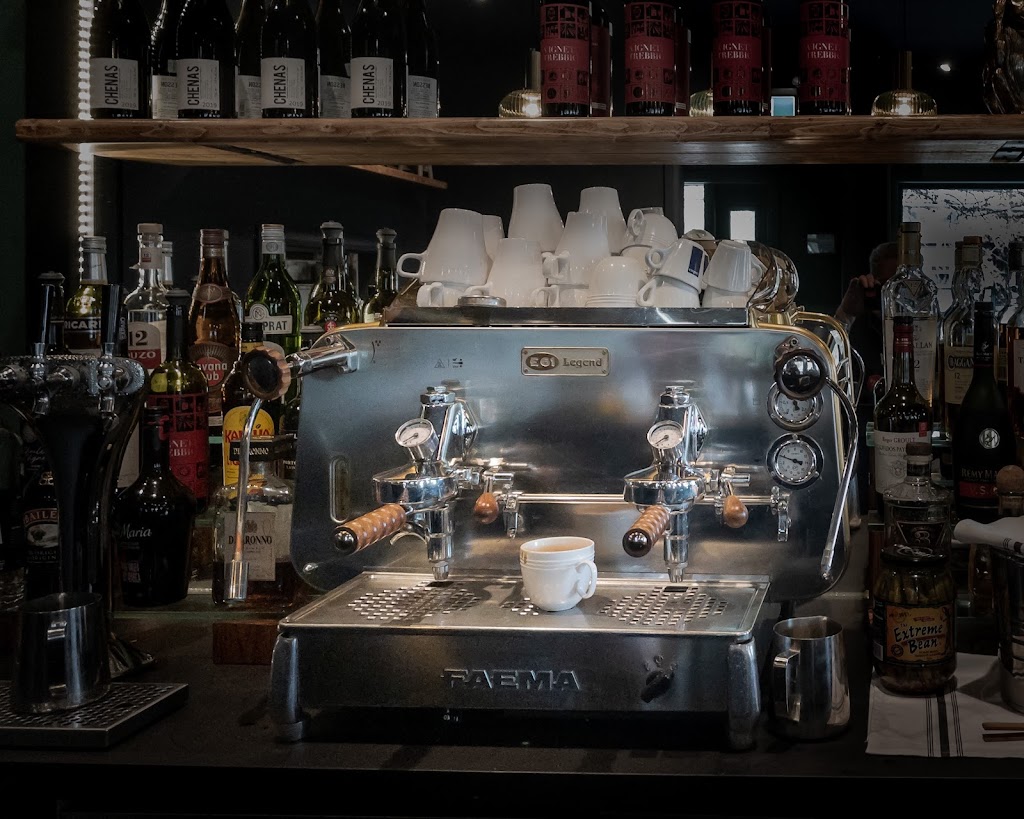 Rebelle bistro | 2027 Chemin Ste Angélique, Saint-Lazare, QC J7T 2Y5, Canada | Phone: (450) 424-9898