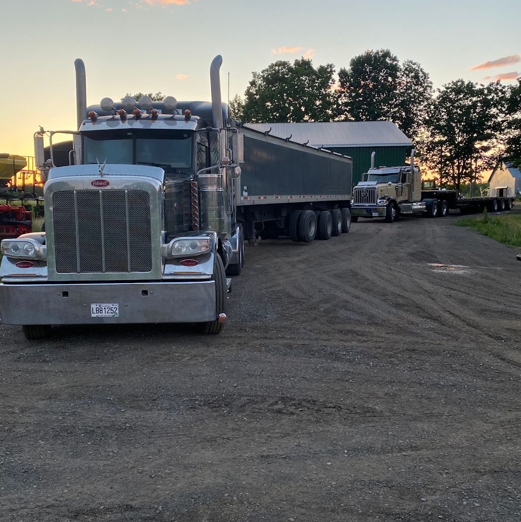 Fermes Lukassen Farms | 3960 Chemin Carrefour Front, Godmanchester, QC J0S 1H0, Canada | Phone: (450) 802-0707