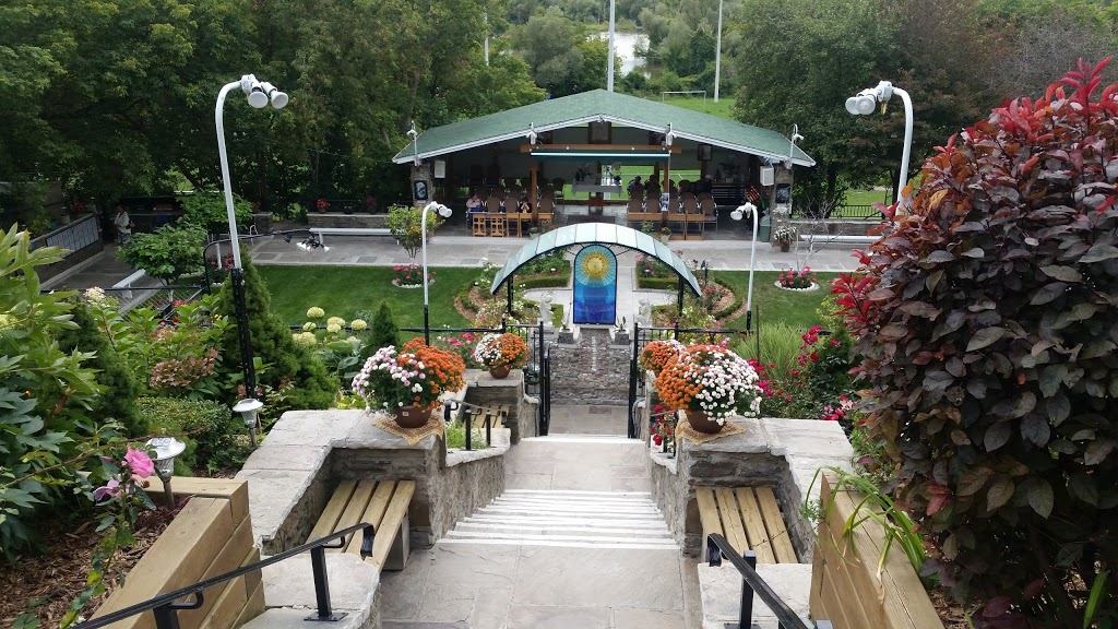Marian Shrine of Gratitude | 3100 Weston Rd, North York, ON M9M 2S7, Canada | Phone: (416) 654-9810