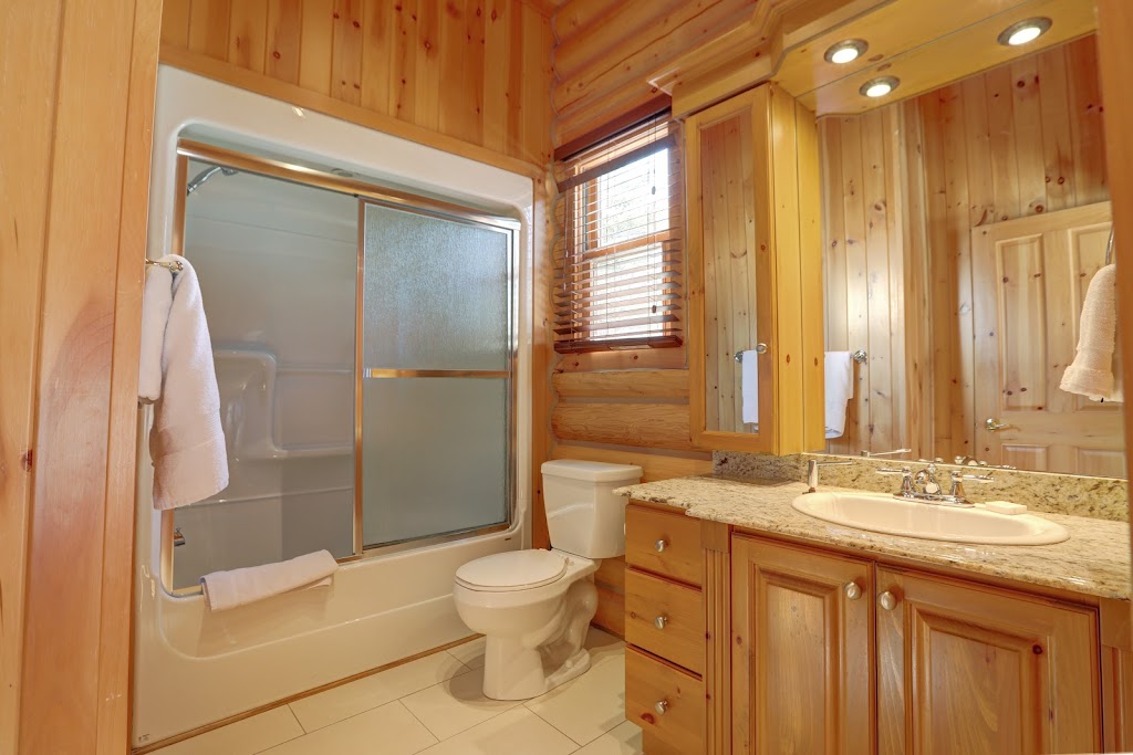 Chalet no. 66 by Fiddler Lake Resort® (Lapin-Rabit) | 35 Chem. Fiddleridge Resort, Mille-Isles, QC J0R 1A0, Canada | Phone: (800) 721-0371