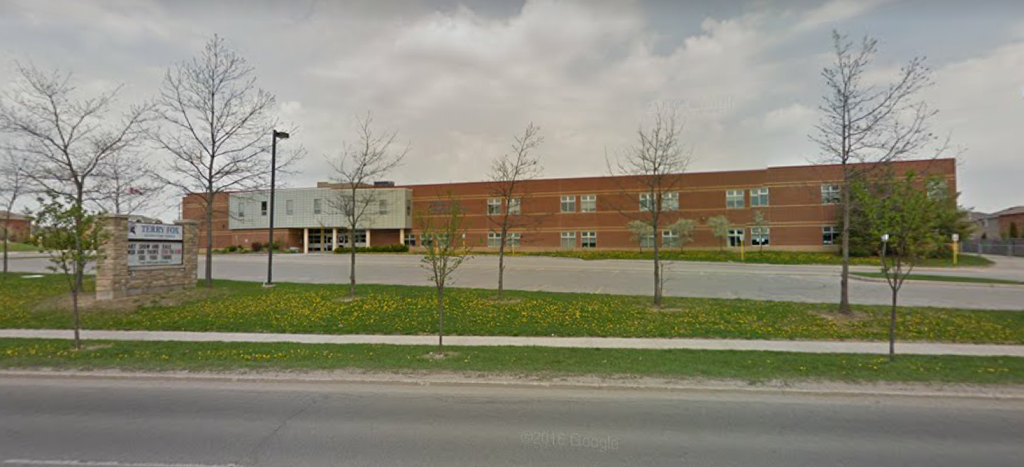 Terry Fox Elementary School | 100 Livingstone St E, Barrie, ON L4M 6X9, Canada | Phone: (705) 727-4267