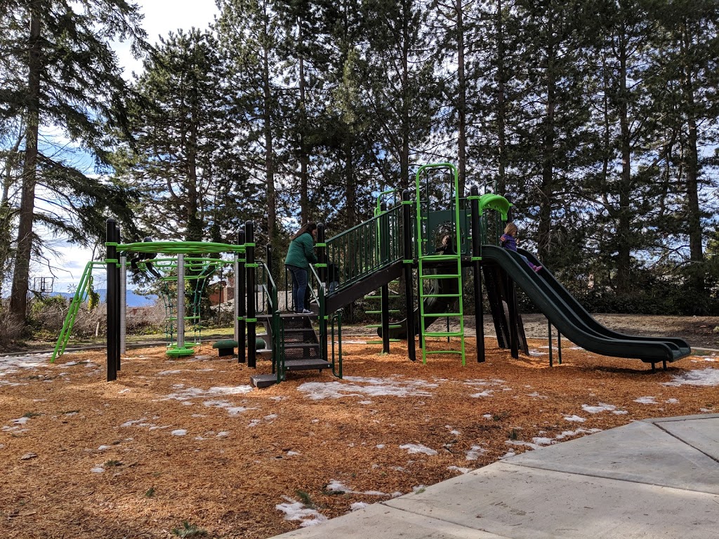 Ridgemont Park | 810 38th St, Bellingham, WA 98229, USA | Phone: (360) 778-7000