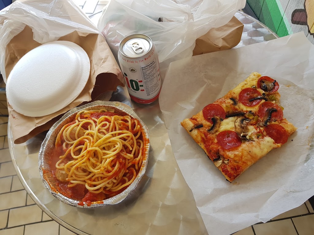 Tonys & Nicks Place | 1470 Dundas St W, Toronto, ON M6J 1Y6, Canada | Phone: (416) 532-2885